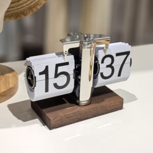 Retro Flip Clock
